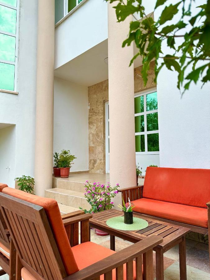 Apartments Katana อุลซิน ภายนอก รูปภาพ