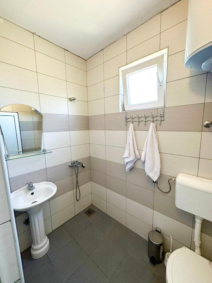 Apartments Katana อุลซิน ภายนอก รูปภาพ