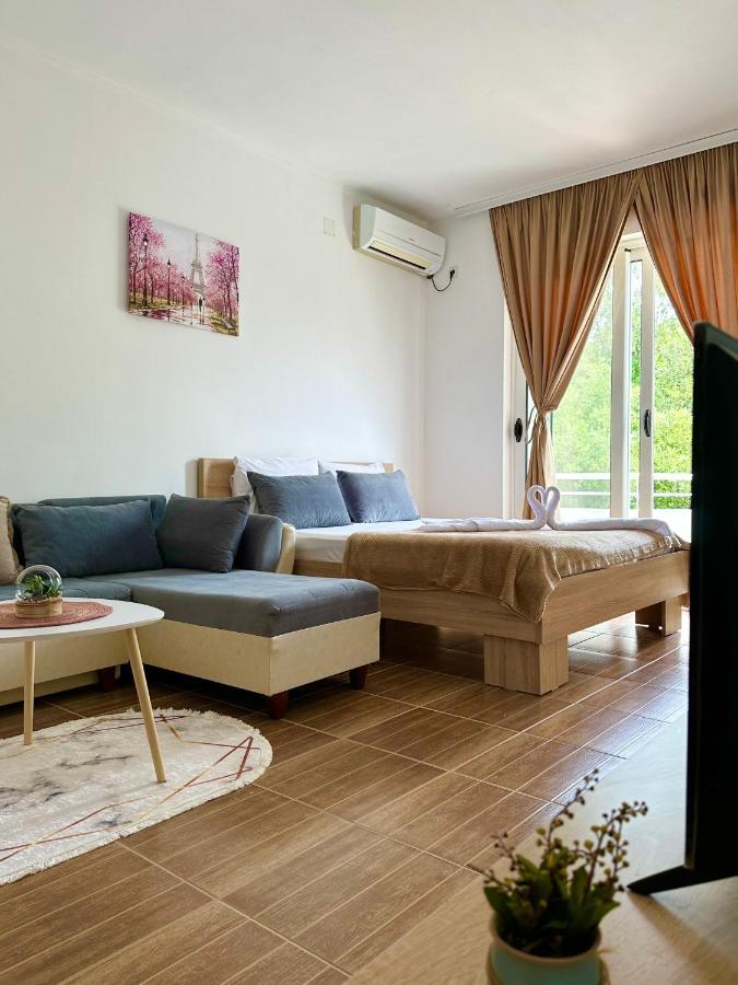 Apartments Katana อุลซิน ภายนอก รูปภาพ